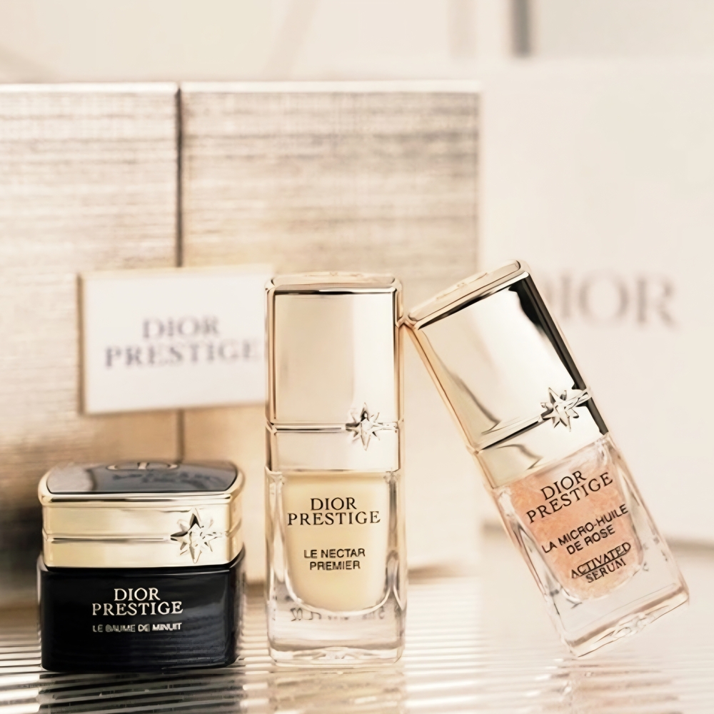 Dior Prestige Skincare Travel Mini Set GWP NIB - Picture 3 of 4